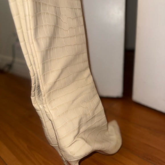 SCHUTZE Cream Croc-Embossed Women's Boots - Picture 4 of 6